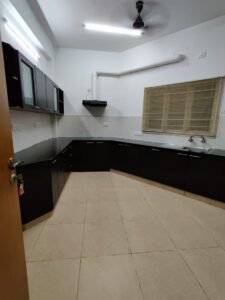 BOATCLUB PROPERTY FOR SALE