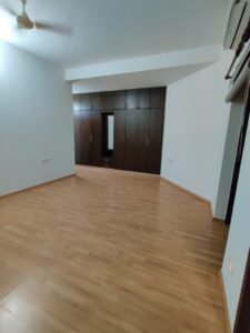 BOATCLUB PROPERTY FOR SALE